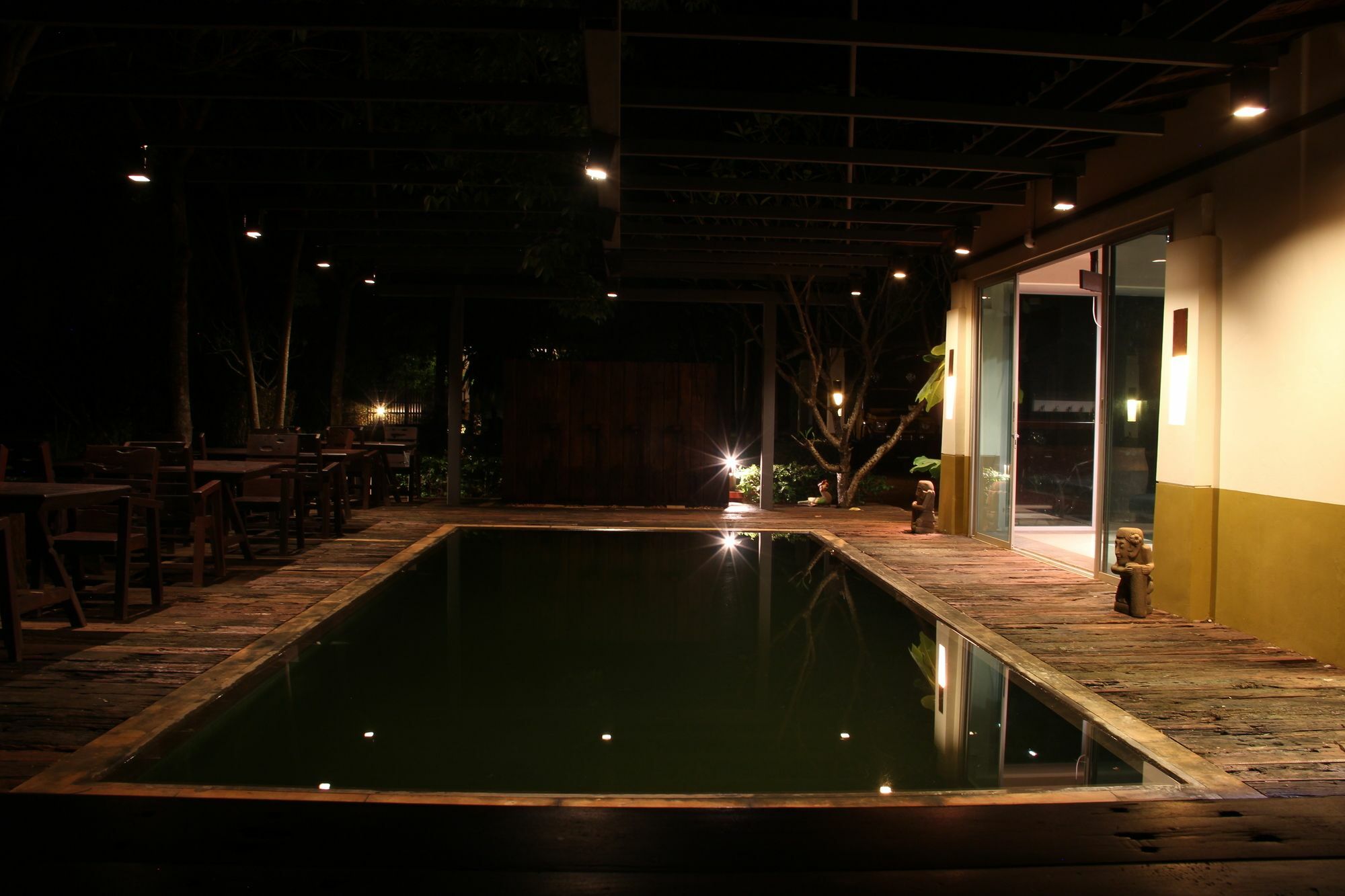 Hotel Singha Rubber Tree à Ban Huai Maenam Noi Extérieur photo