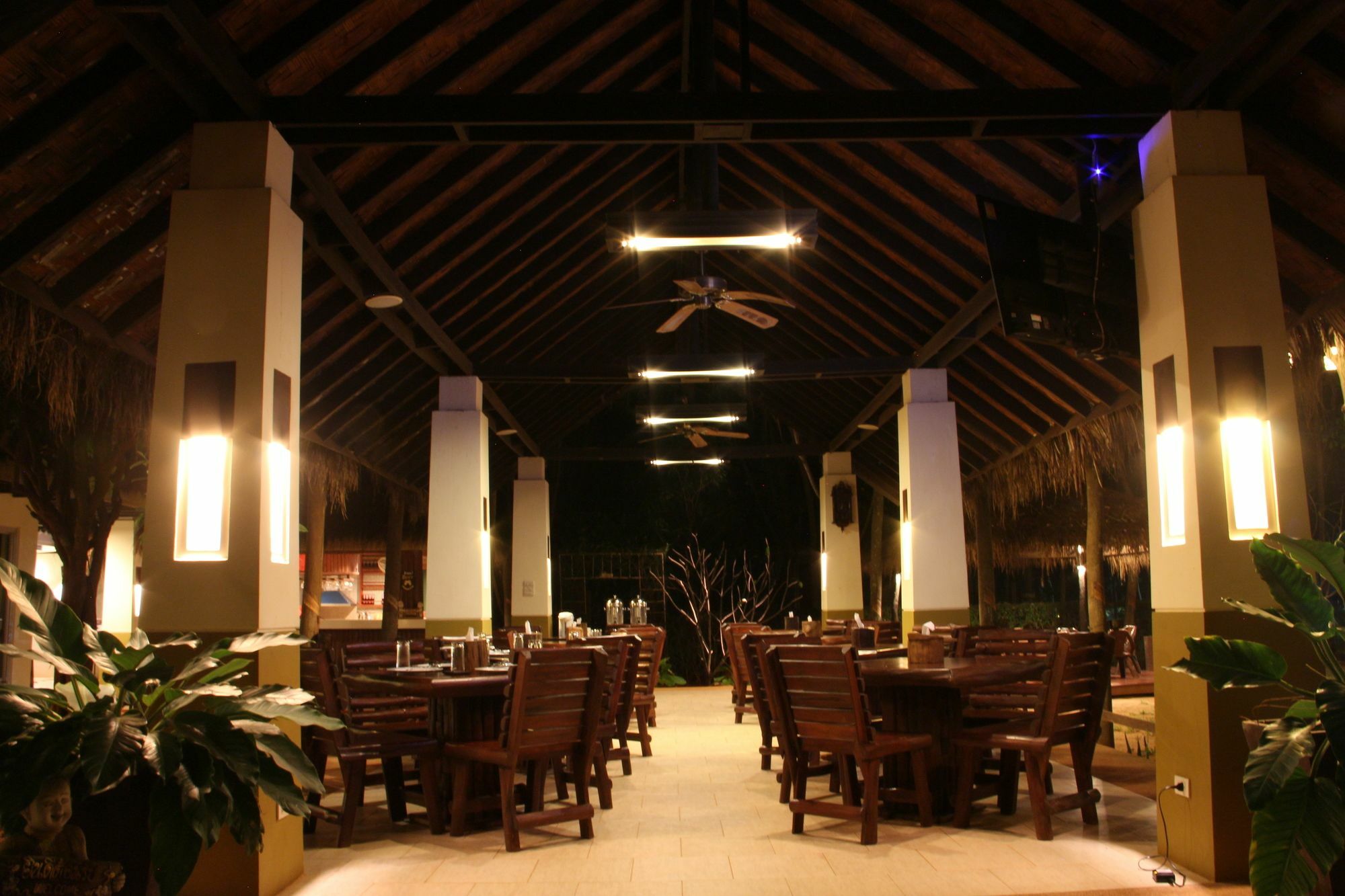 Hotel Singha Rubber Tree à Ban Huai Maenam Noi Extérieur photo